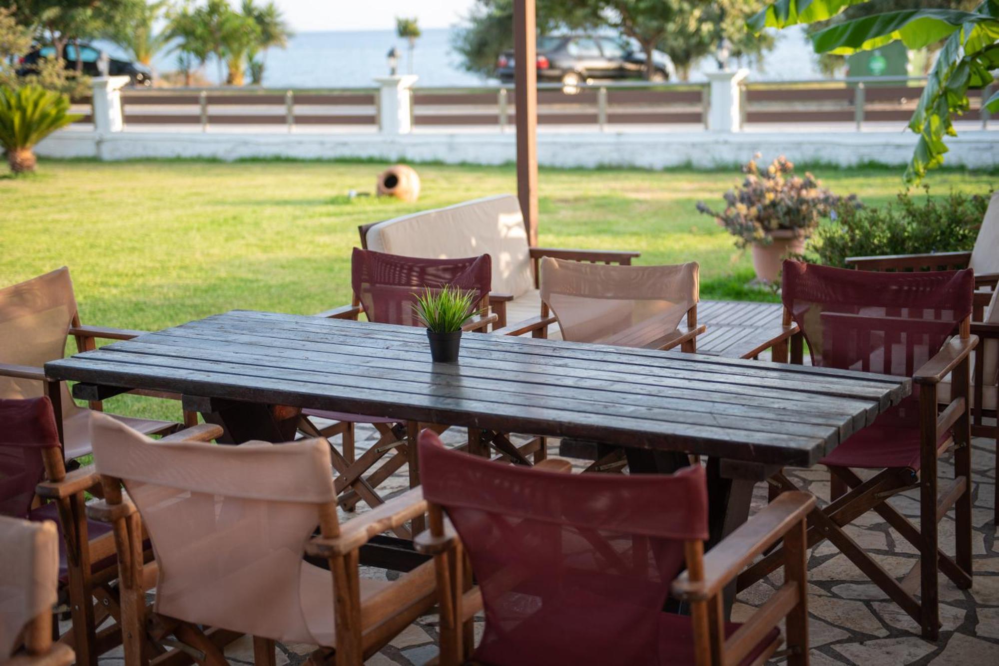 Raptis Apartments Ligia  Εξωτερικό φωτογραφία